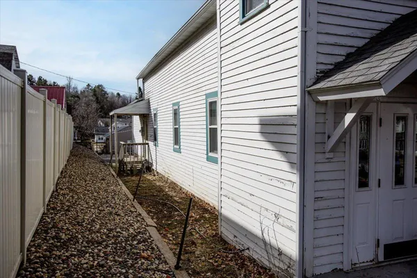 $209,900 | 127 Pine Street, Glenwood City, WI 54013