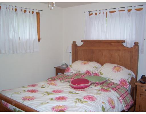 628 Field Club Road Pittsburgh, PA 15238 - Photo 12 of 18 Master Bedroom.