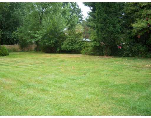 628 Field Club Road Pittsburgh, PA 15238 - Photo 16 of 18 Yard/Garden.