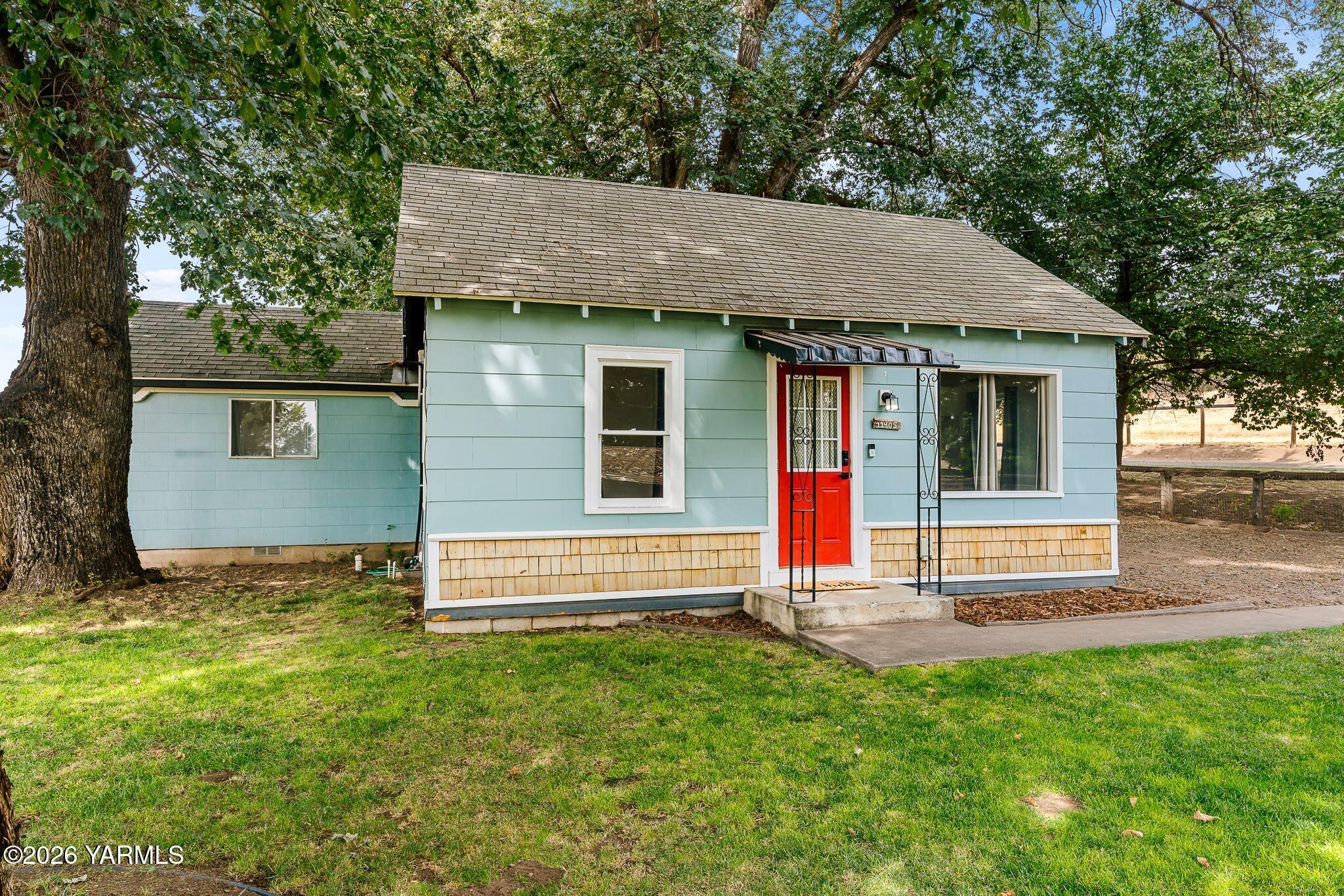 11405 Hackett Road Yakima, WA 98903 - Photo 2 of 22 1a 11405 Hackett Rd