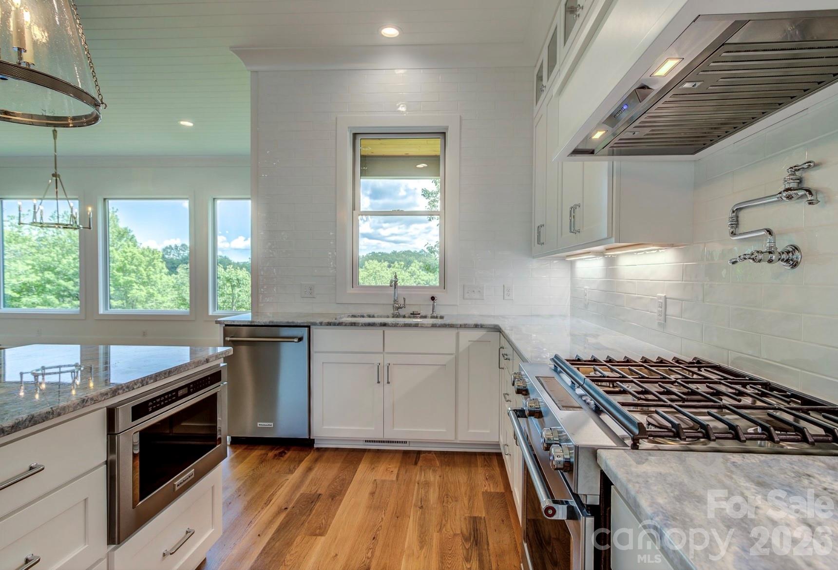 3434 Old Jonas Ridge Road Newland, NC 28657 - Photo 13 of 47