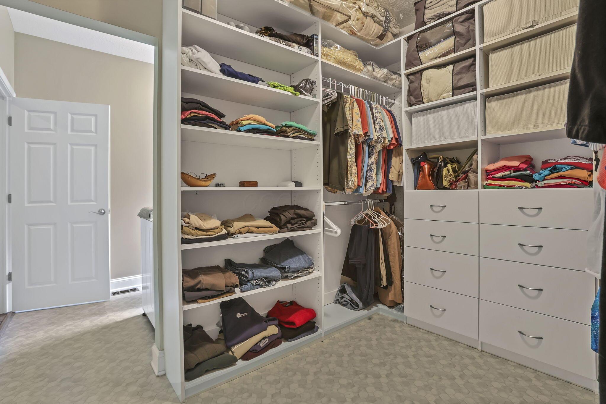 9660 Old Rainer Road Roseville, OH 43777 - Photo 43 of 71 Custom closet Owner's suite