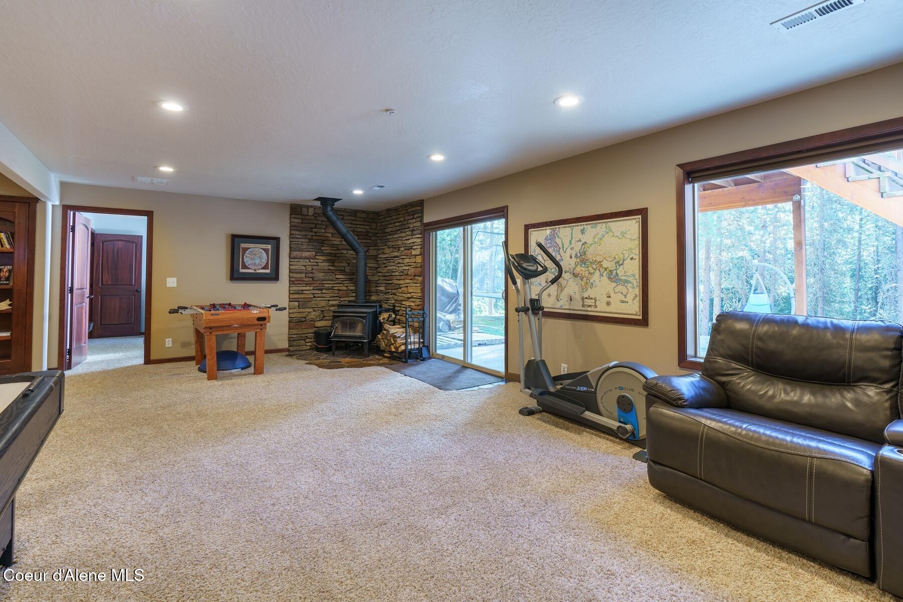 14558 North Saddle Ridge Road Rathdrum, ID 83858 - Photo 35 of 58 Basement Walkout Sliding Door