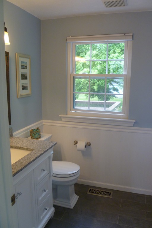 10 Riverside Road Franklin, MA 02038 - Photo 8 of 28 Gallery Image 8