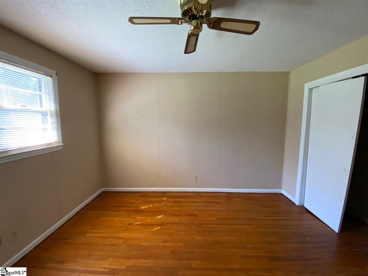 405 Calhoun Road Belton, SC 29627 - Photo 13 of 23