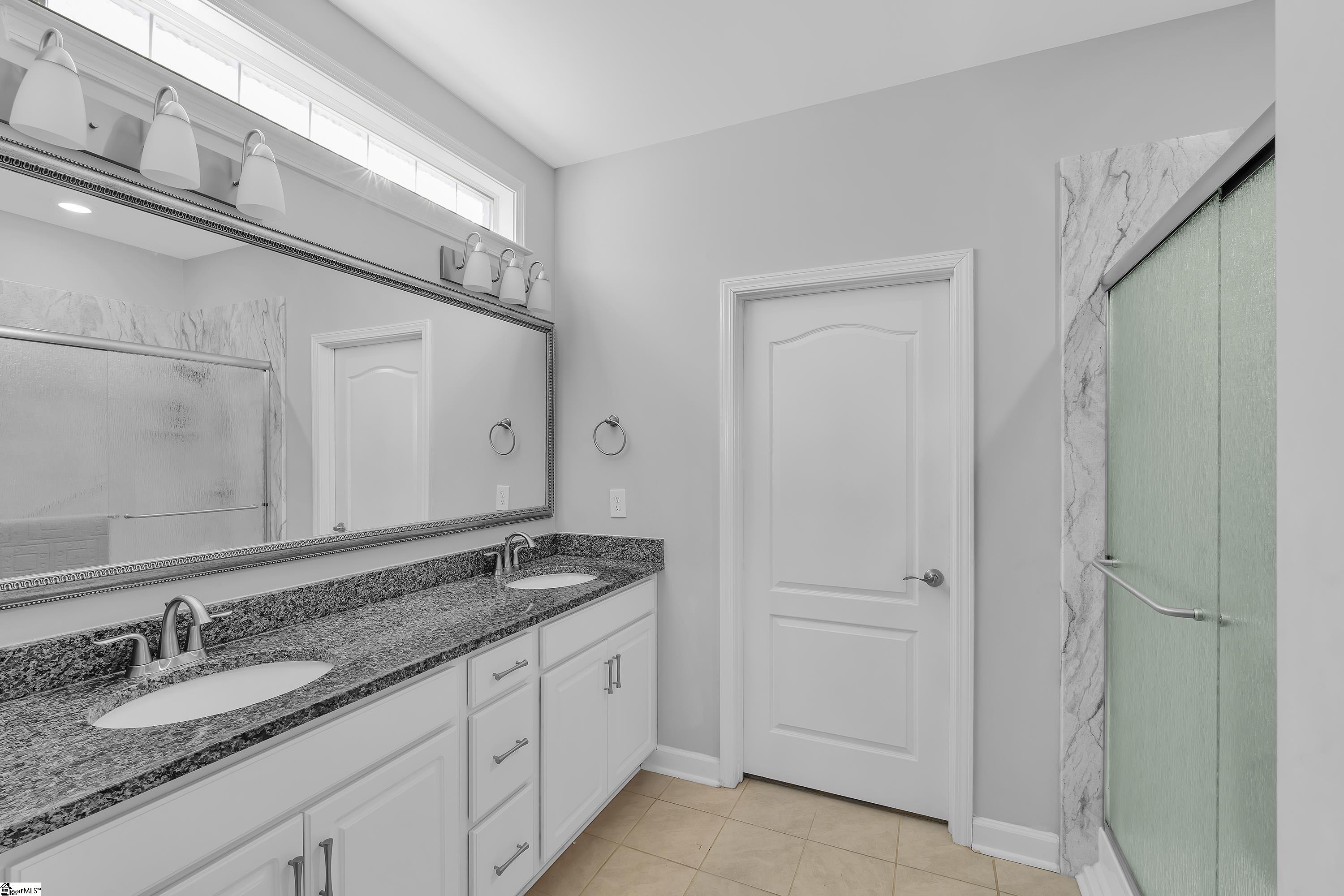 412 Rubia Drive Greenville, SC 29607 - Photo 15 of 35 Dual Vanity