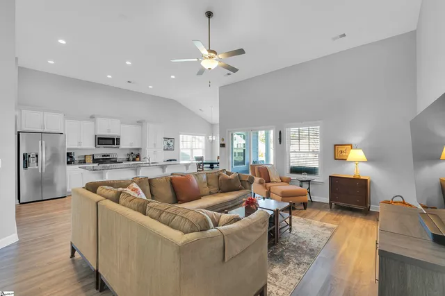 $454,900 | 412 Rubia Drive, Greenville, SC 29607