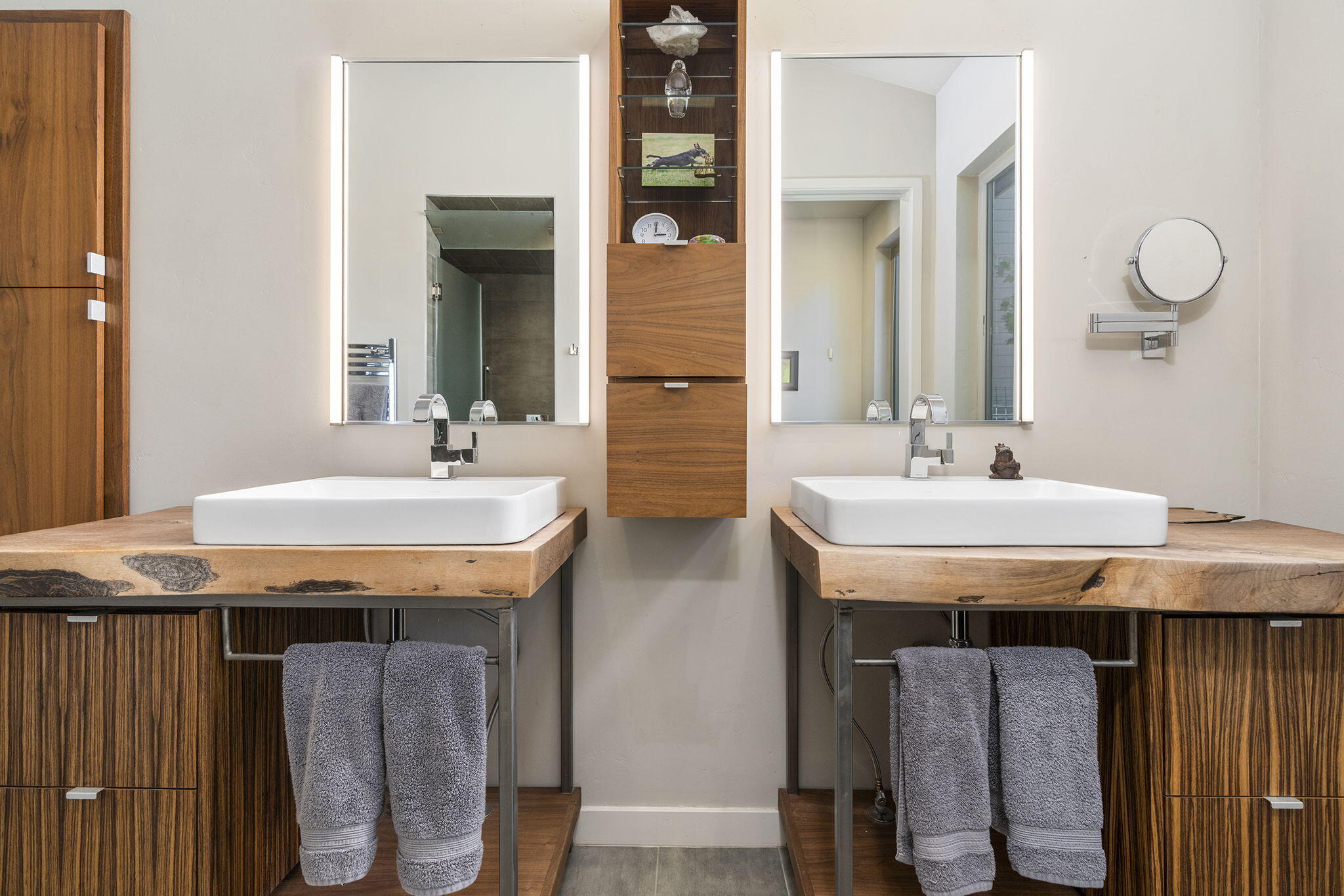 23420 Bear Creek Road Bend, OR 97701 - Photo 23 of 54 Primary Bath
