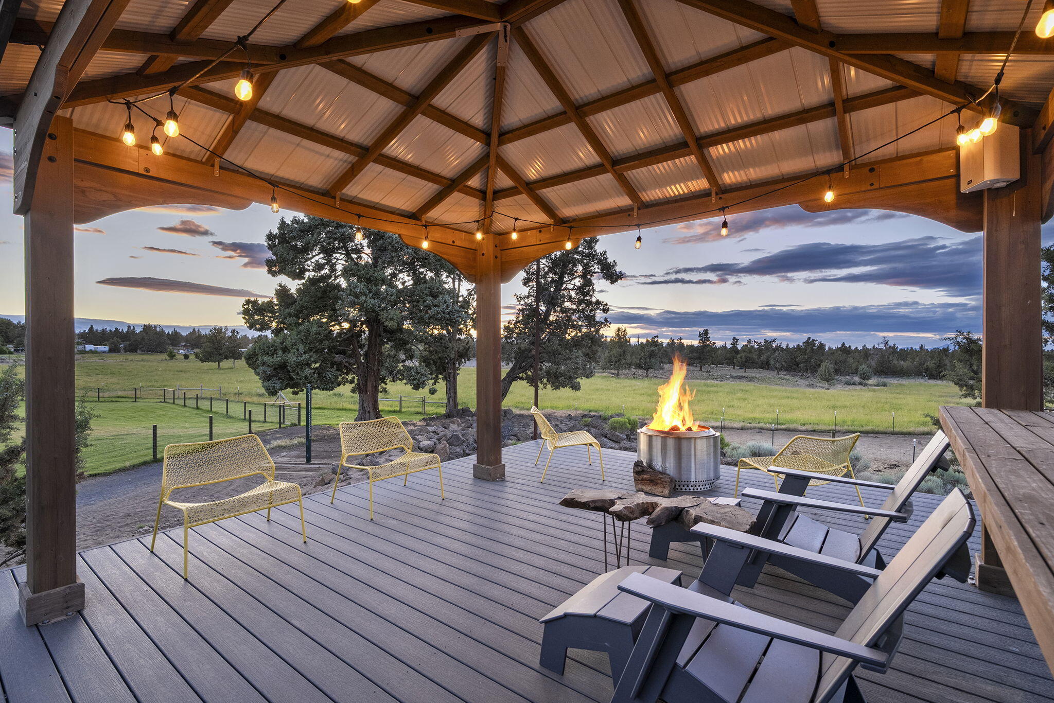 23420 Bear Creek Road Bend, OR 97701 - Photo 34 of 54 Gazebo