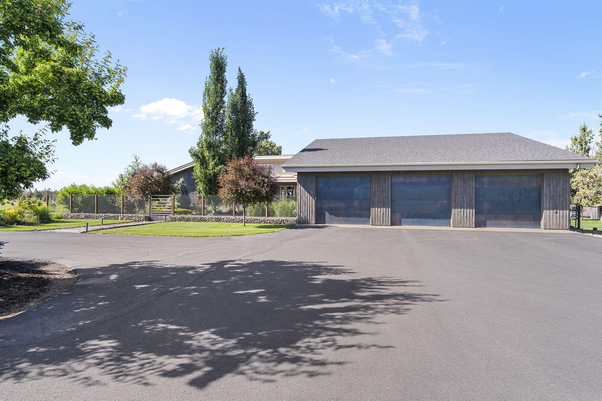 23420 Bear Creek Road Bend, OR 97701 - Photo 35 of 54 Three-car Garage