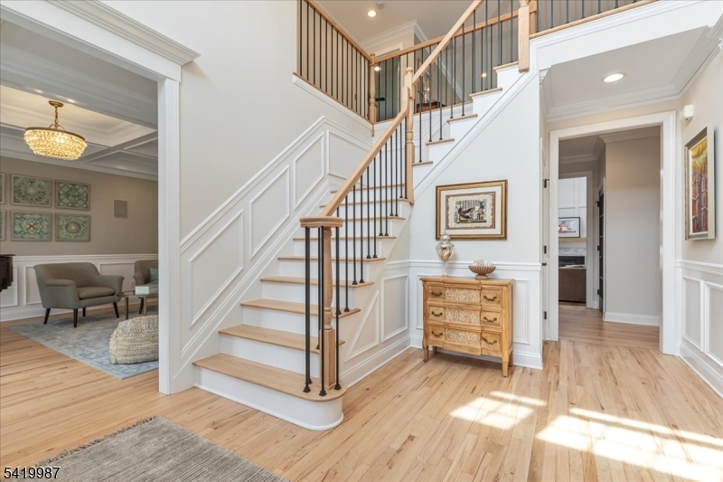 38 Still Hollow Road Lebanon, NJ 08833 - Photo 4 of 50