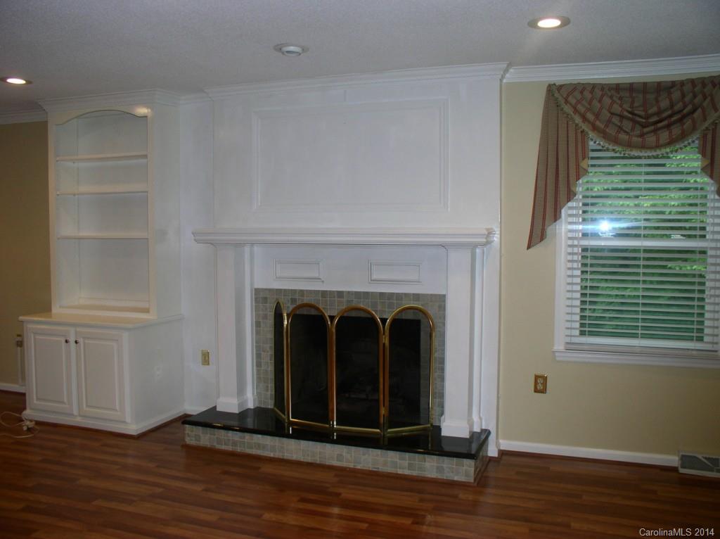 1031 Hollow Road Chester, SC 29706 - Photo 6 of 19 Gallery Image 6