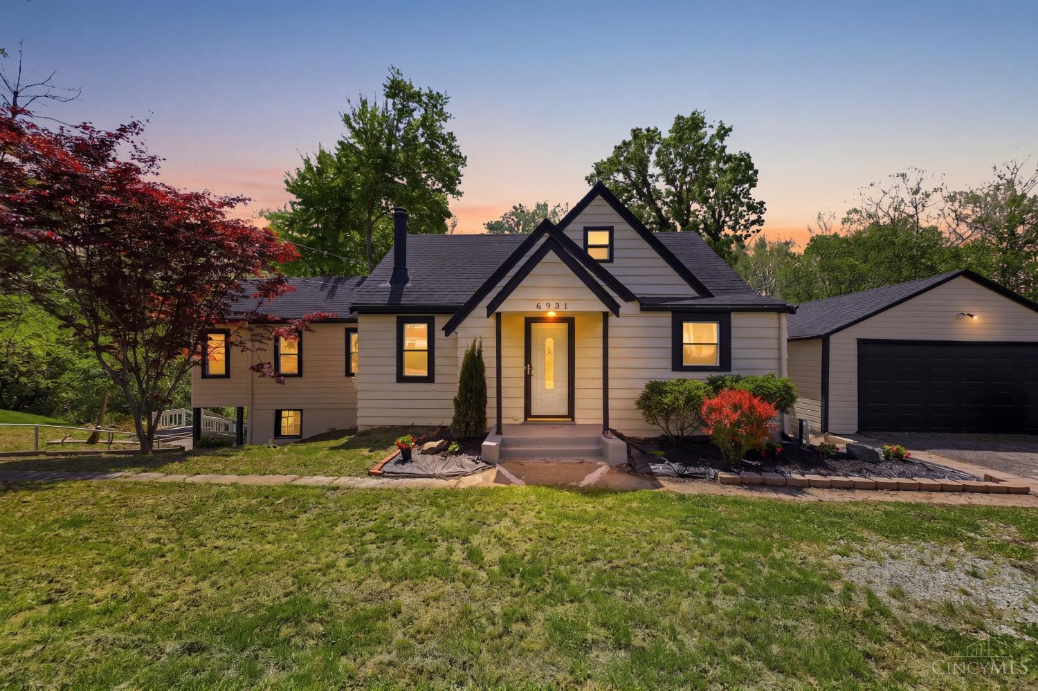 6931 Paddison Road Cincinnati, OH 45230 - Photo 2 of 29