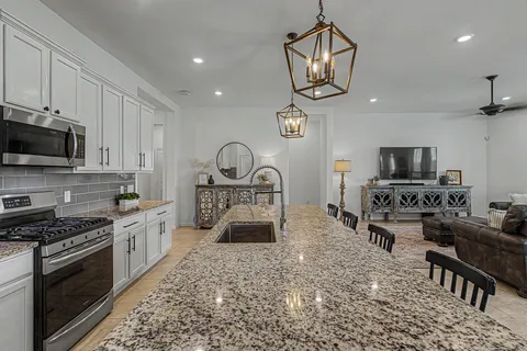 $375,000 | 3015 Velda May Drive, Richmond, TX 77406