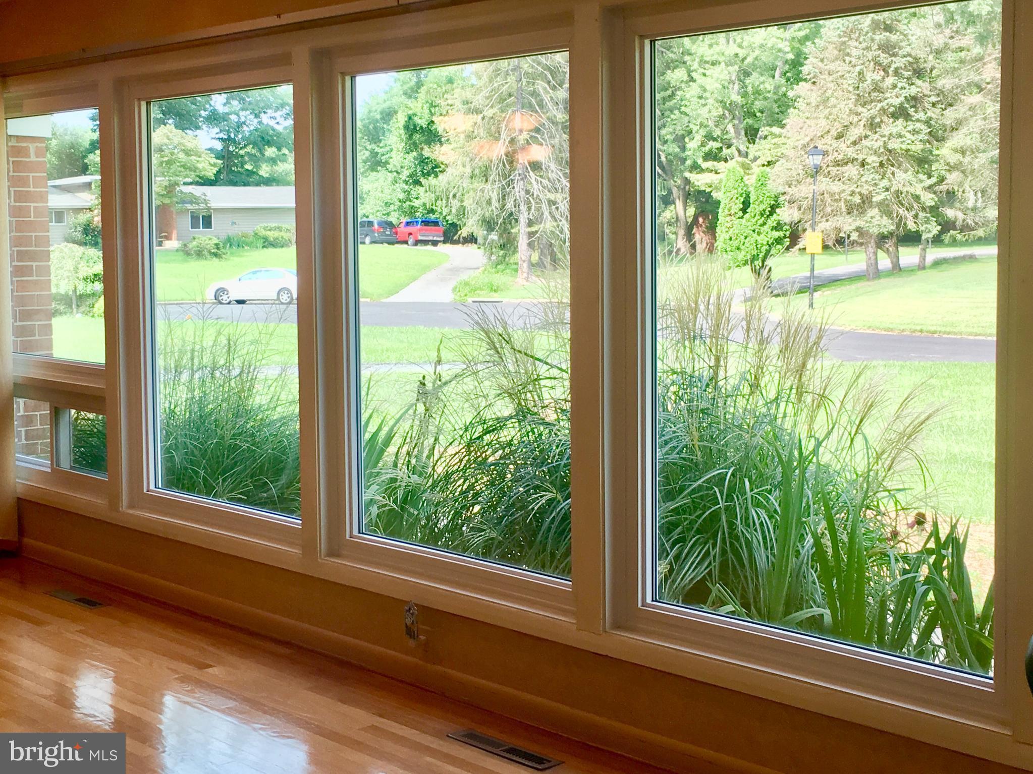 4 Eden Roc Court Baltimore, MD 21208 - Photo 3 of 22 Dining Room