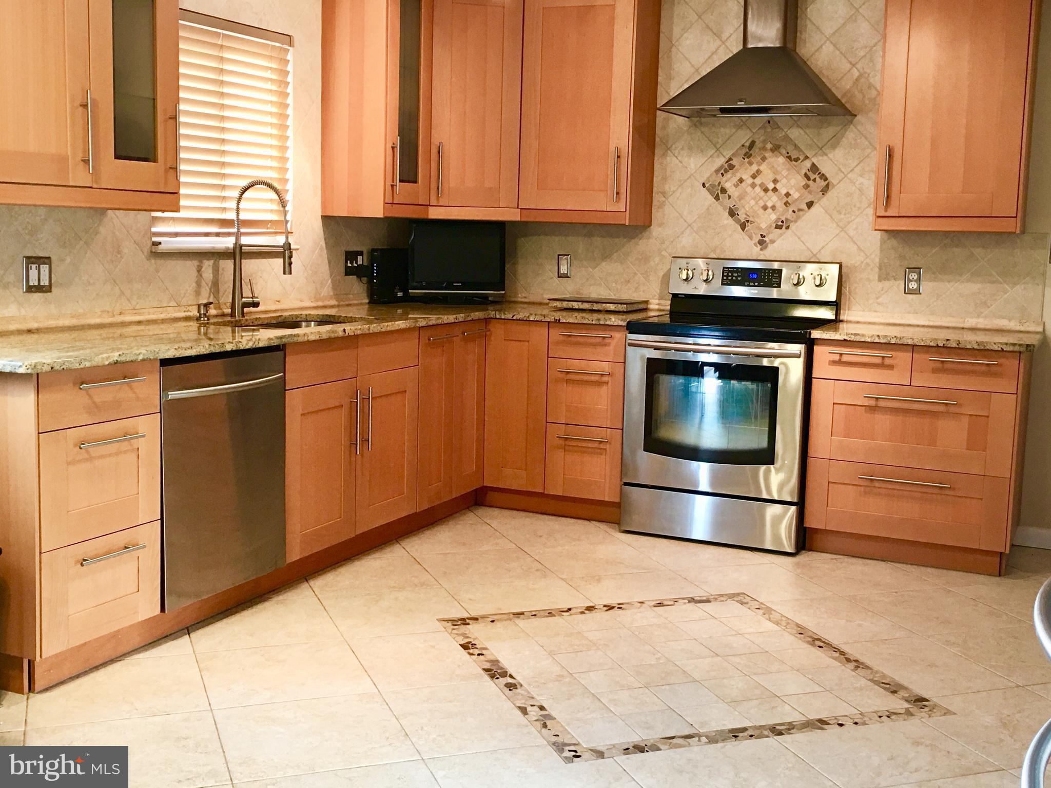 4 Eden Roc Court Baltimore, MD 21208 - Photo 6 of 22 Kitchen
