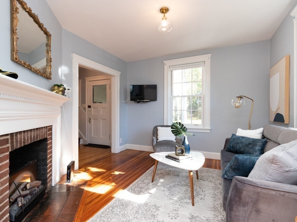 30 Southbourne Road Boston, MA 02130 - Photo 6 of 33 Gallery Image 6