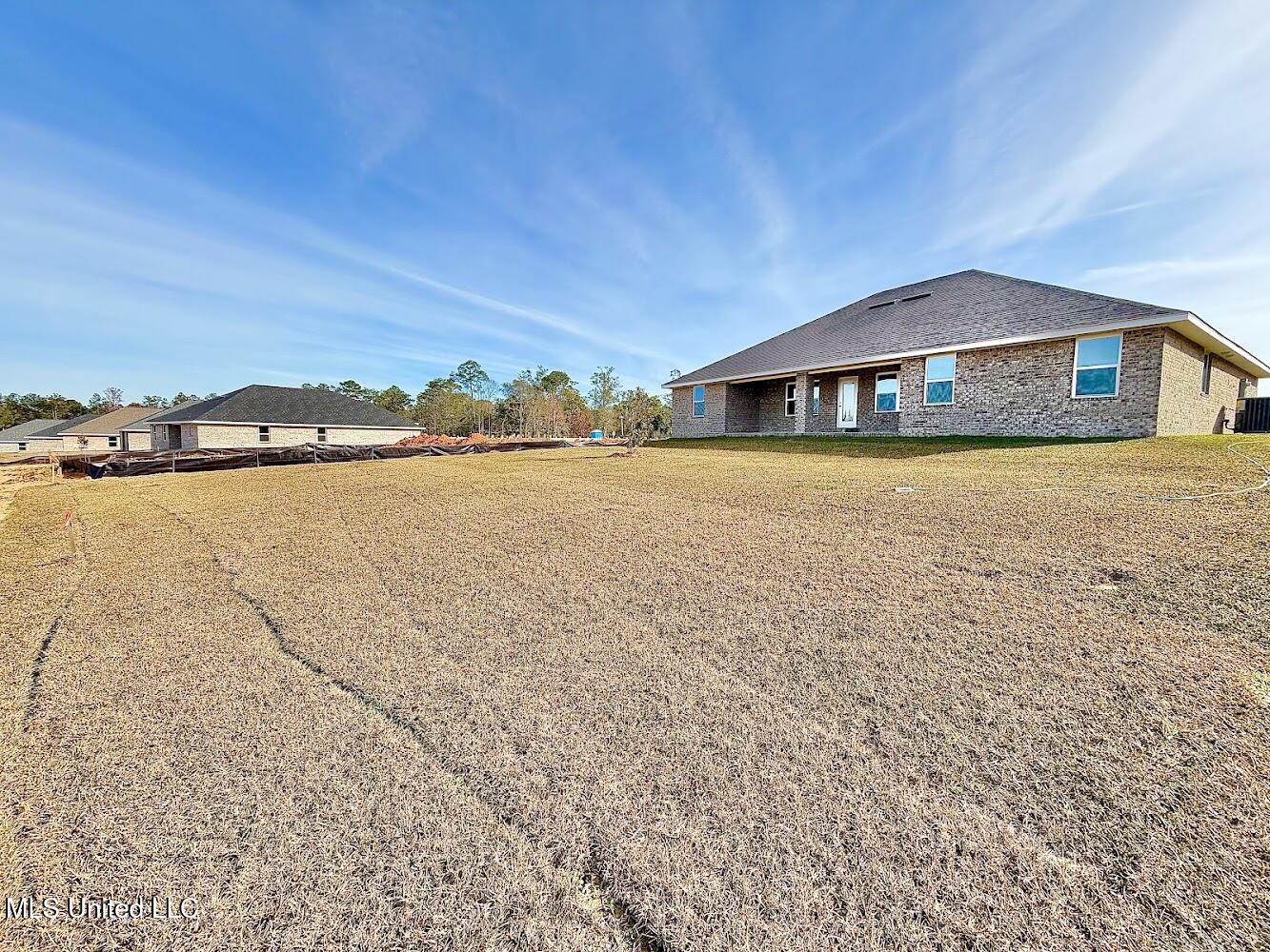 14892 Fritz Circle Gulfport, MS 39503 - Photo 30 of 35 hm 51 back yard 2