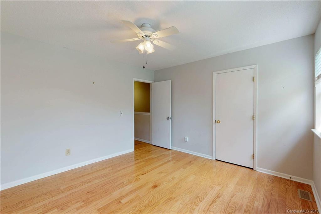 6036 Heath Valley Road Charlotte, NC 28210 - Photo 10 of 15 Gallery Image 10