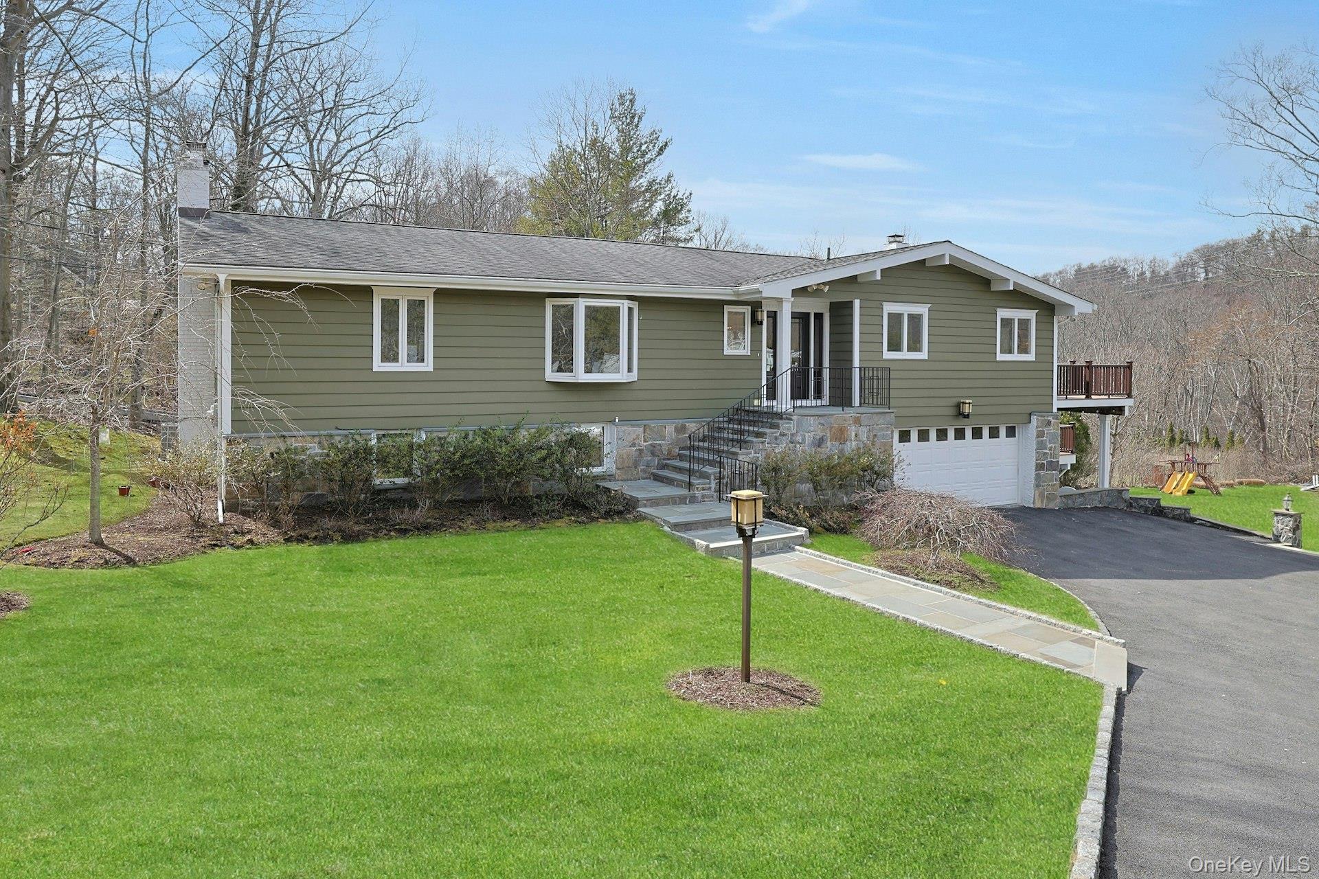 45 Sprain Valley Road Scarsdale, NY 10583 - Photo 24 of 26 This contemporary, light filled-home amidst an almost full acre of park-like property offers the best of Edgemont living with the added convenience of nearby transportation, shopping and dining.