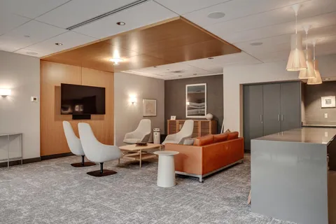 $160,000 | 1225 Lasalle Avenue, Unit 1704, Minneapolis, MN 55403