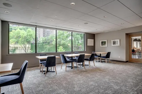 $160,000 | 1225 Lasalle Avenue, Unit 1704, Minneapolis, MN 55403