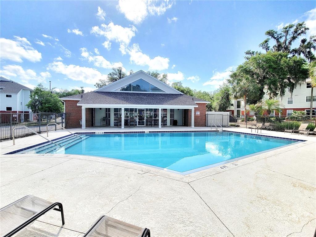 2360 Southwest Archer Road, Unit 505 Gainesville, FL 32608 - Photo 24 of 27