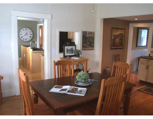 18 Rugdale Road Boston, MA 02124 - Photo 3 of 9