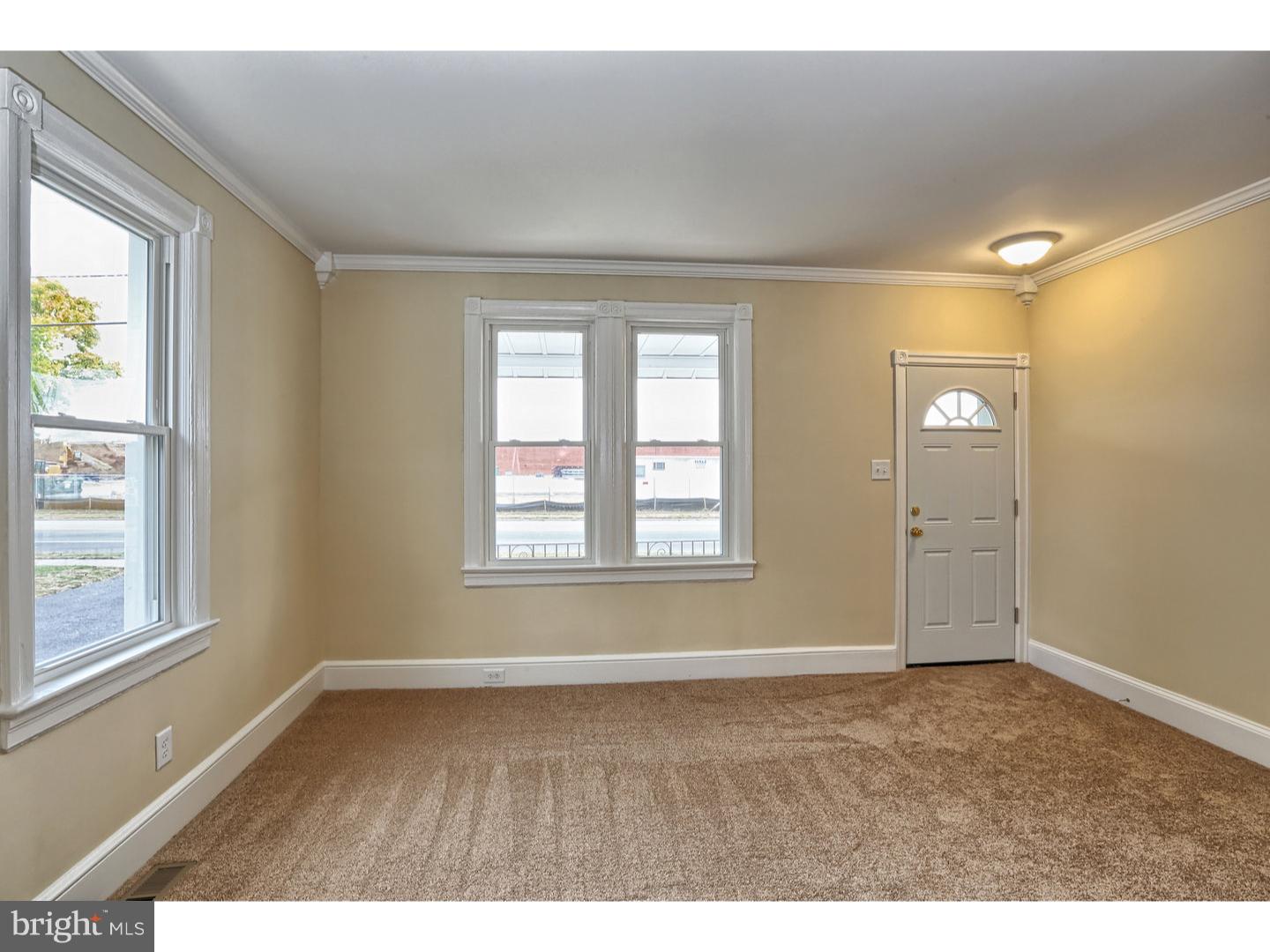 203 South Chester Avenue Riverside, NJ 08075 - Photo 4 of 25