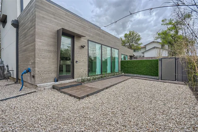 $5,995 | 2203 Walsh Tarlton Lane, Unit A, Austin, TX 78746