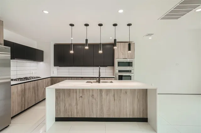 $5,995 | 2203 Walsh Tarlton Lane, Unit A, Austin, TX 78746