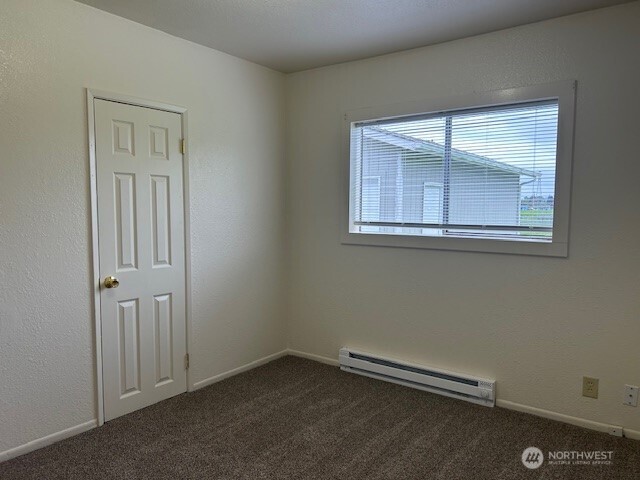 2025 46th Avenue Longview, WA 98632 - Photo 11 of 13