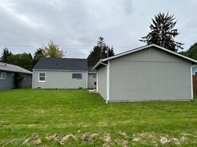 2025 46th Avenue Longview, WA 98632 - Photo 12 of 13