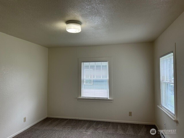 2025 46th Avenue Longview, WA 98632 - Photo 10 of 13