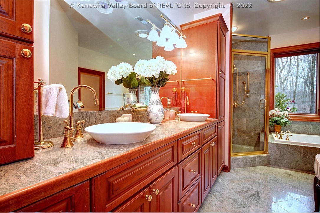 1701 Stonehenge Road Charleston, WV 25314 - Photo 21 of 30 Gallery Image 21