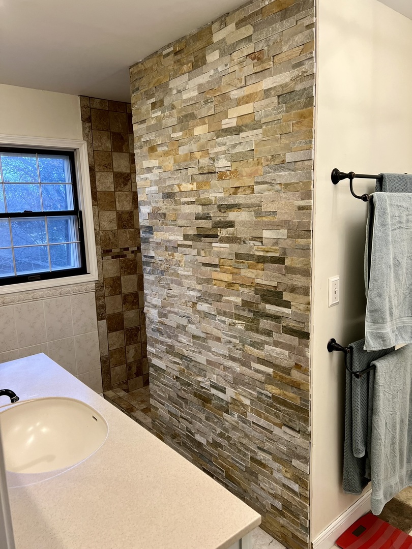 208 Drake Avenue Rochelle, IL 61068 - Photo 19 of 29 Gallery Image 19