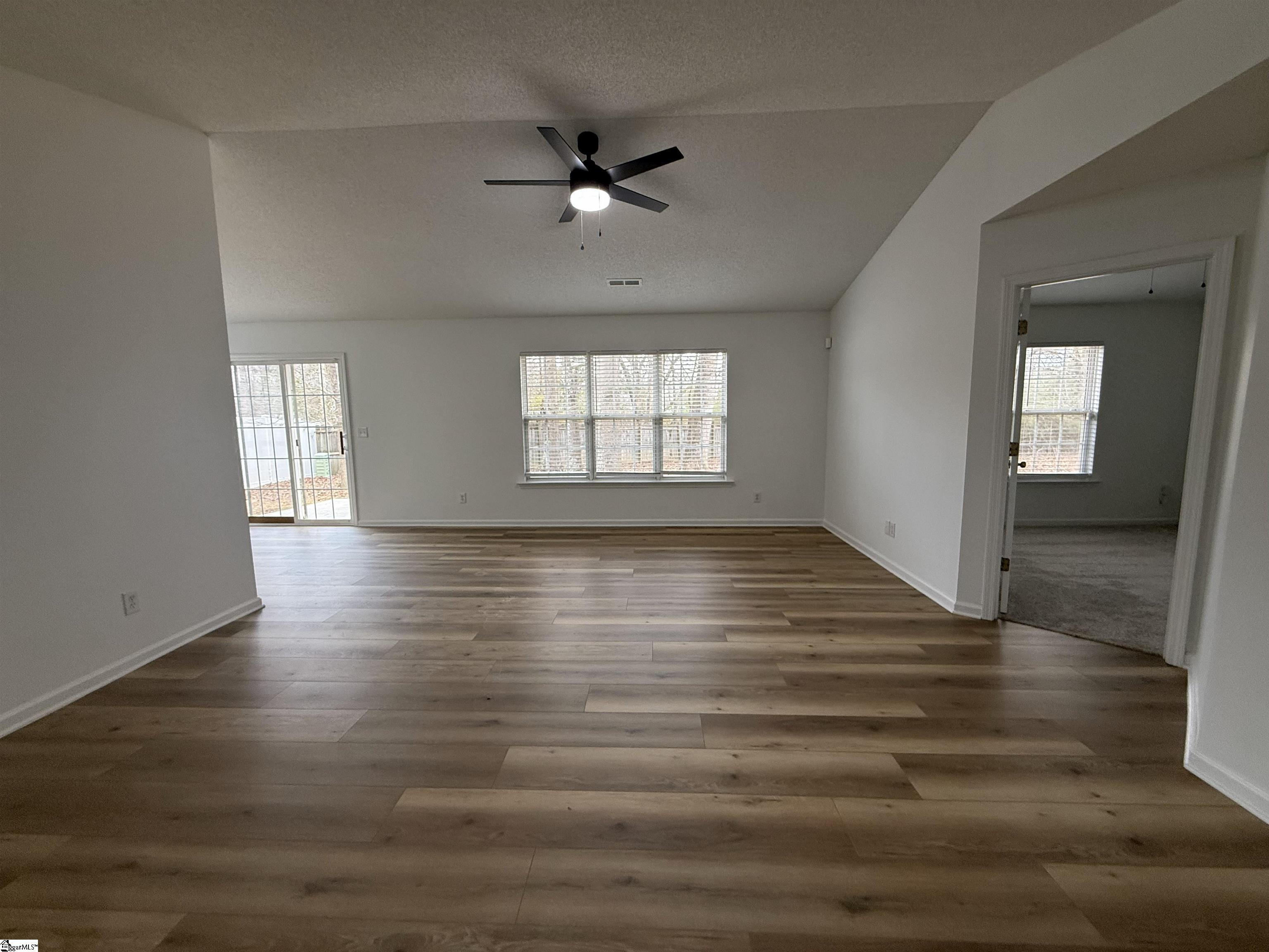 25 Buckhead Lane Simpsonville, SC 29681 - Photo 3 of 19