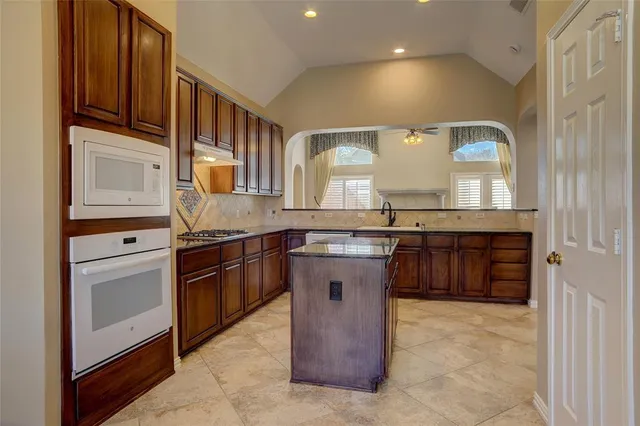 $2,500 | 8803 Falcon View Drive, McKinney, TX 75072