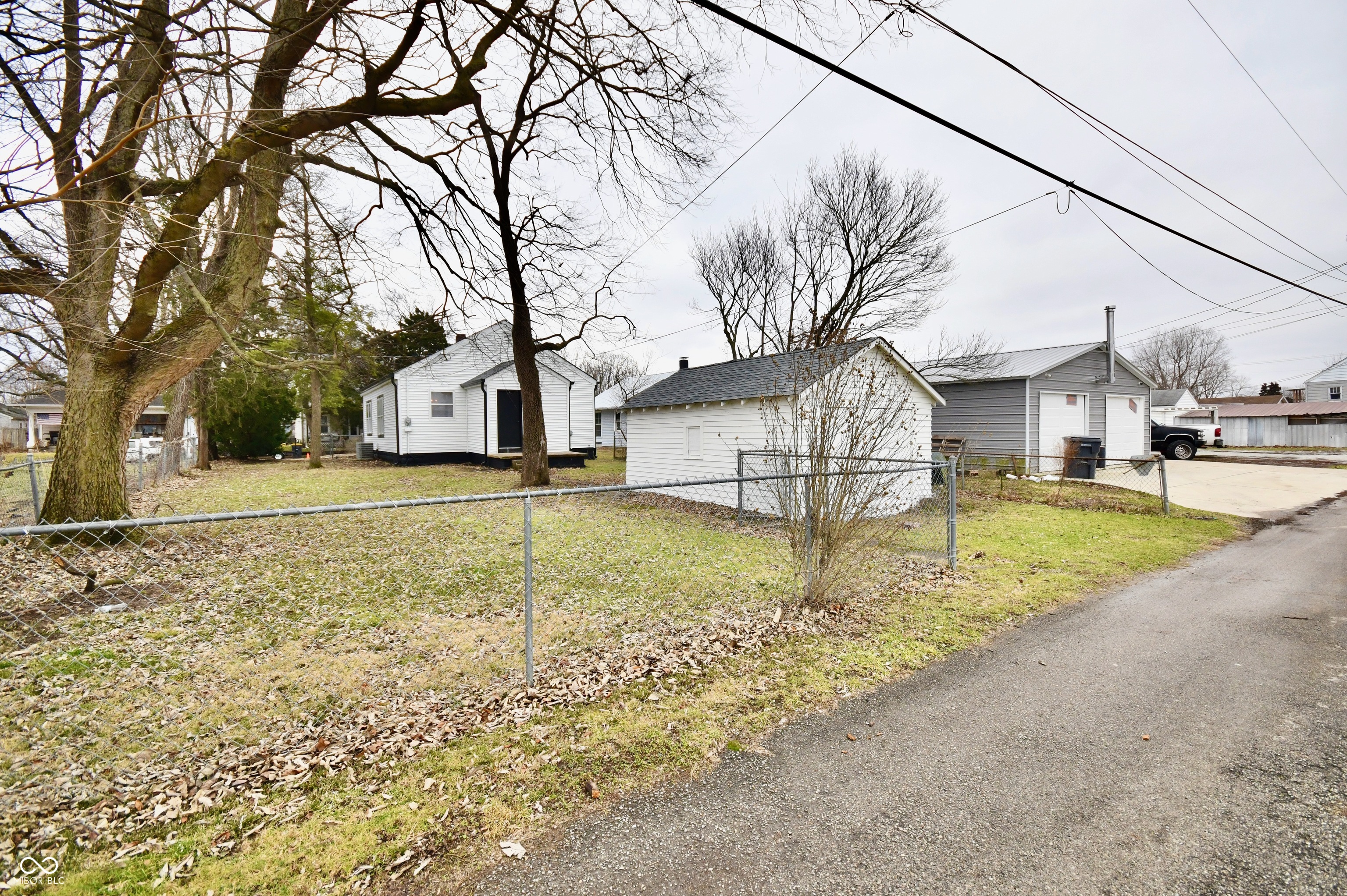 912 West 1st Street Anderson, IN 46016 - Photo 42 of 43