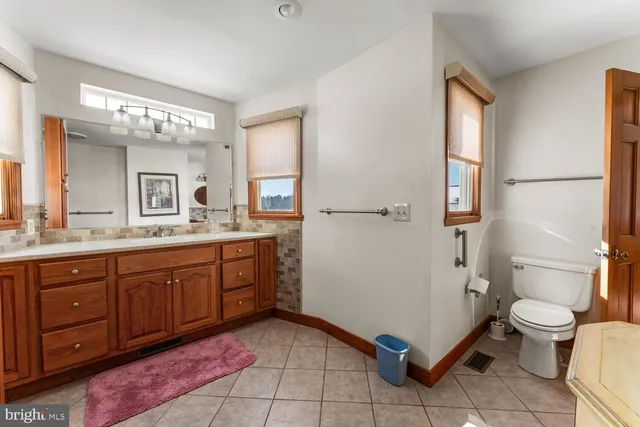 $565,000 | 656 Vance Neck Road, Middletown, DE 19709