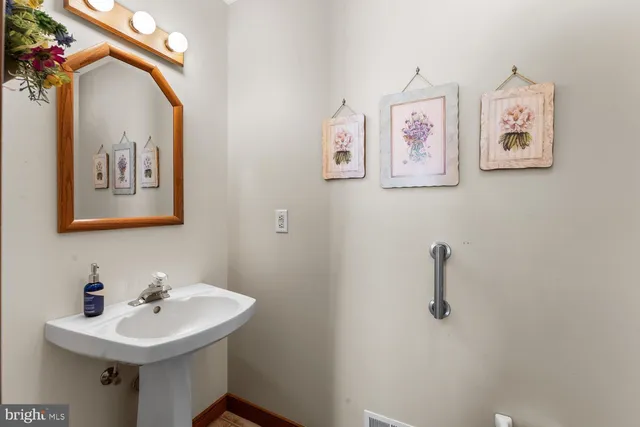 $565,000 | 656 Vance Neck Road, Middletown, DE 19709