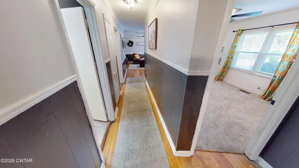 a view of an entryway with seating