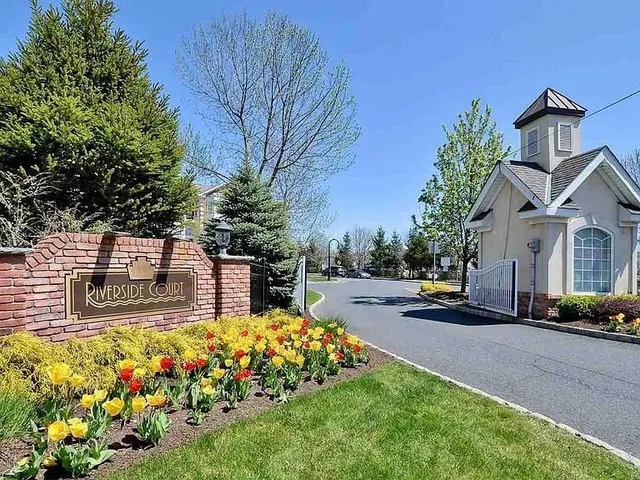 $4,200 | 207 Blue Heron Drive, Unit 207, Secaucus, NJ 07094