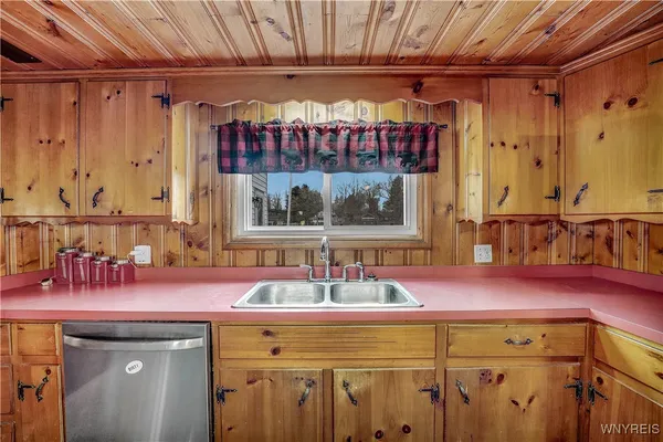 $459,000 | 273 Broad Bay Circle, Machias, NY 14101