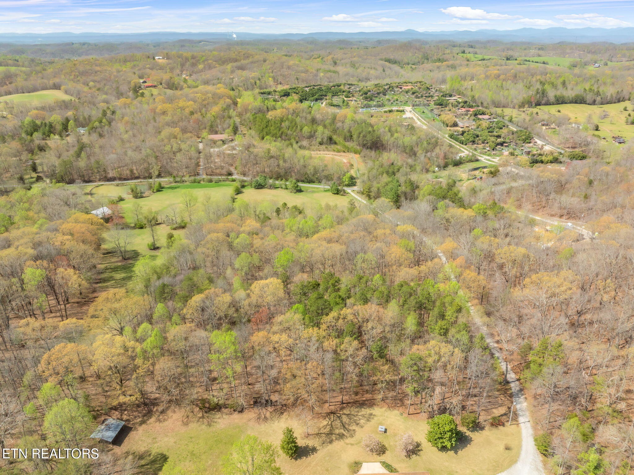 204 Harvey Road Kingston, TN 37763 - Photo 54 of 60 Gallery Image 54
