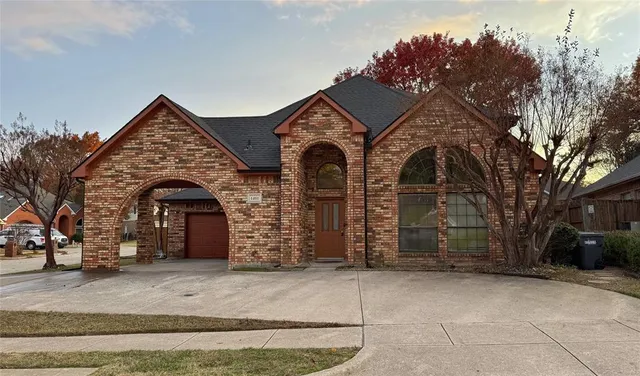 $2,400 | 1401 Summercrest Lane, McKinney, TX 75069