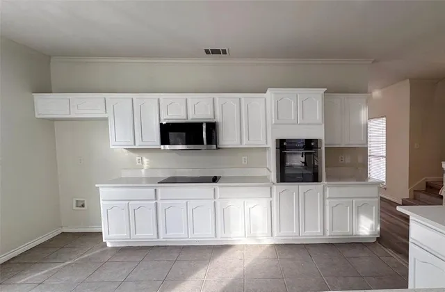 $2,400 | 1401 Summercrest Lane, McKinney, TX 75069