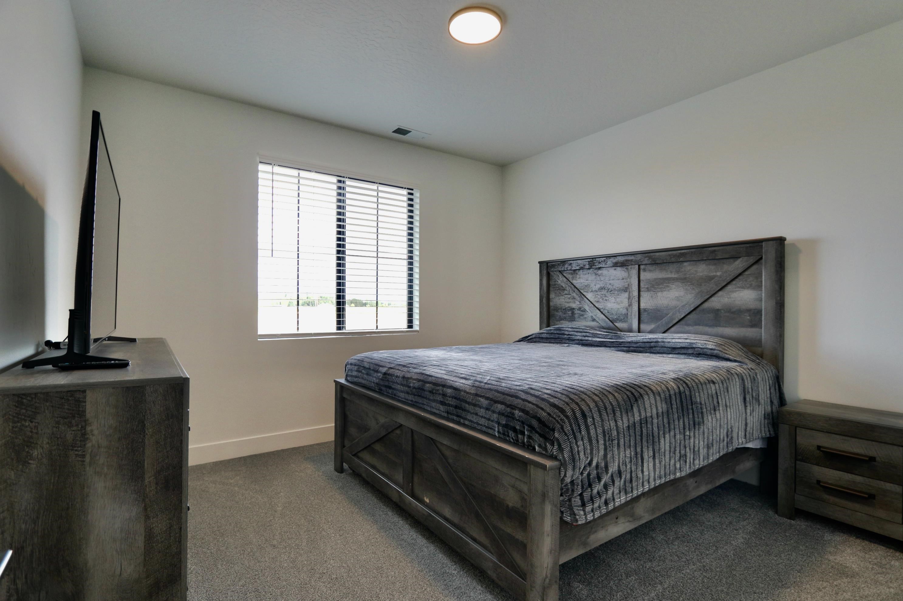 26433 North Spotted Road Deer Park, WA 99006 - Photo 18 of 28 Gallery Image 18