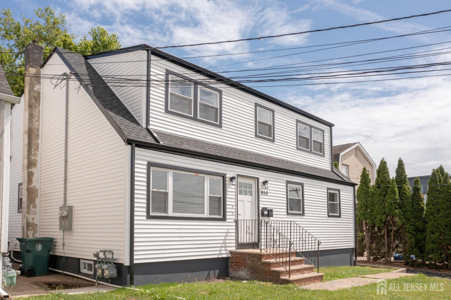 450 Packer Place, Unit 2 Perth Amboy, NJ 08861 - Photo 3 of 21
