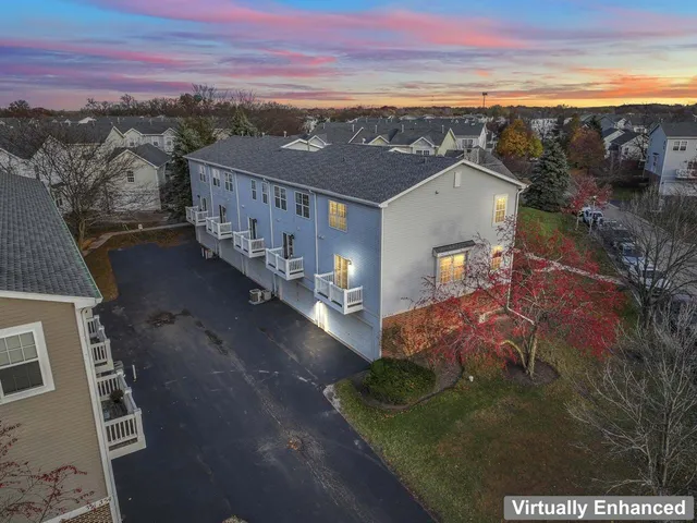 $200,000 | 335 Holiday Lane, Hainesville, IL 60073